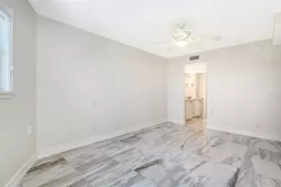 5740 Midnight Pass Rd, Sarasota, FL 34242 - Photo 24
