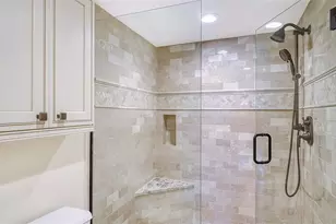 5740 Midnight Pass Rd, Sarasota, FL 34242 - Photo 28