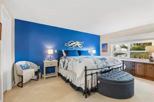 800 Benjamin Franklin Dr, Sarasota, FL 34236 - Photo 14