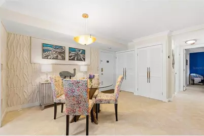 800 Benjamin Franklin Drive #110, Sarasota, FL 34236 - Photo 8