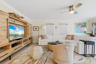 800 Benjamin Franklin Dr, Sarasota, FL 34236 - Photo 12