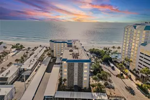 800 Benjamin Franklin Dr, Sarasota, FL 34236 - Photo 36