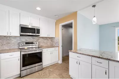 556 Mimosa Avenue NW, Port Charlotte, FL 33952 - Photo 20