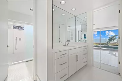 320 S Shore Drive, Sarasota, FL 34234 - Photo 24