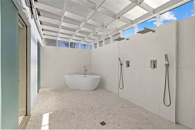 320 S Shore Drive, Sarasota, FL 34234 - Photo 26