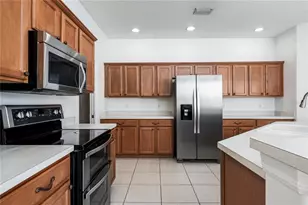 11465 Summit Rock Ct, Parrish, FL 34219 - Photo 6