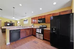4107 11th St E, Bradenton, FL 34208 - Photo 6