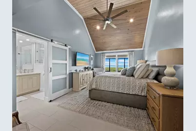 1918 Harbourside Drive #902, Longboat Key, FL 34228 - Photo 22