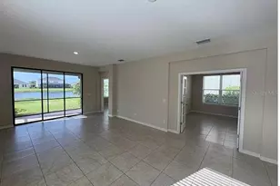 16439 Paynes Ml Dr, Bradenton, FL 34211 - Photo 10