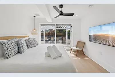 866 N Shore Drive, Anna Maria, FL 34216 - Photo 18