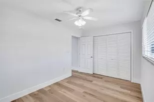 191 Vista Hermosa Cir, Sarasota, FL 34242 - Photo 28