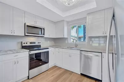 191 Vista Hermosa Circle, Sarasota, FL 34242 - Photo 10