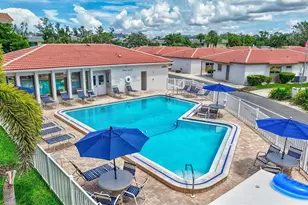 191 Vista Hermosa Cir, Sarasota, FL 34242 - Photo 32