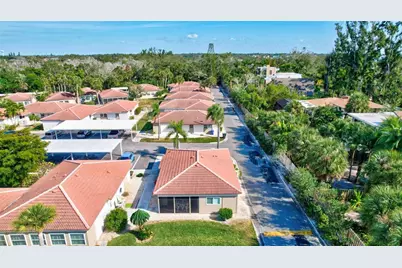 191 Vista Hermosa Circle, Sarasota, FL 34242 - Photo 8