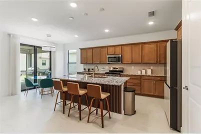 18210 Rockport Place, Lakewood Ranch, FL 34211 - Photo 4