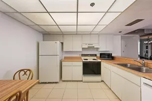 11 Sunset Dr, Sarasota, FL 34236 - Photo 30