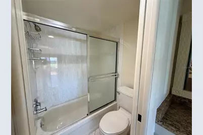 618 Bird Bay Drive S #110, Venice, FL 34285 - Photo 6