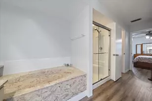 3601 Egerton Cir, Sarasota, FL 34233 - Photo 22