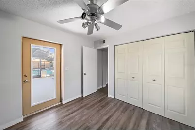 3601 Egerton Circle, Sarasota, FL 34233 - Photo 6