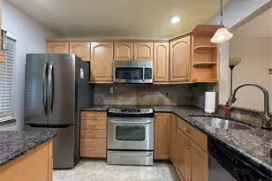 2808 60th Ave W, Bradenton, FL 34207 - Photo 8