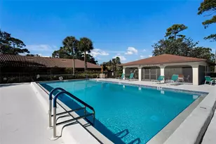 5590 Golf Pointe Dr, Sarasota, FL 34243 - Photo 34