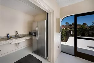 5590 Golf Pointe Dr, Sarasota, FL 34243 - Photo 36