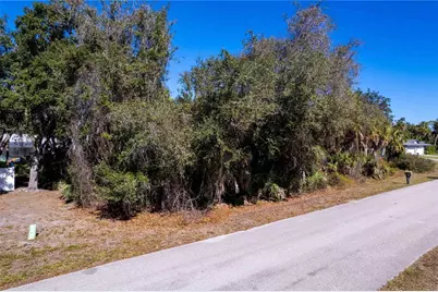 16250 Banyan Avenue, Port Charlotte, FL 33954 - Photo 10