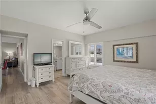 6146 Midnight Pass Rd, Sarasota, FL 34242 - Photo 20