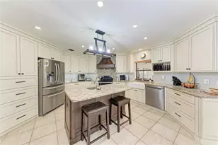 850 Palm View Way, Sarasota, FL 34240 - Photo 10