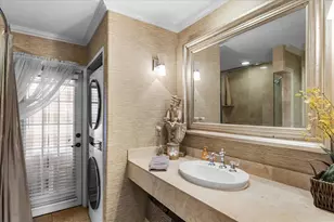 5507 America Dr, Sarasota, FL 34231 - Photo 42