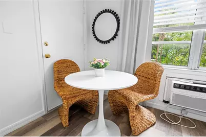 3700 S Osprey Avenue #112, Sarasota, FL 34239 - Photo 12