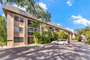 3700 S Osprey Ave, Sarasota, FL 34239 - Photo 2