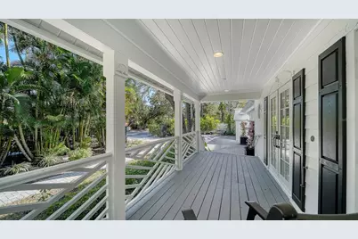 4712 Higel Avenue, Sarasota, FL 34242 - Photo 12