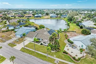 3871 Easton St, Sarasota, FL 34238 - Photo 4