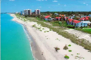 620 Flamingo Dr, Venice, FL 34285 - Photo 1