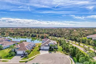 12301 Auburndale Ct, Venice, FL 34293 - Photo 4