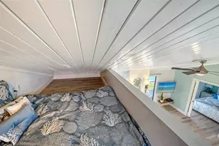 24 Sandy Cove Rd, Sarasota, FL 34242 - Photo 20