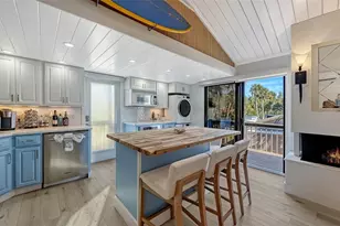 24 Sandy Cove Rd, Sarasota, FL 34242 - Photo 10