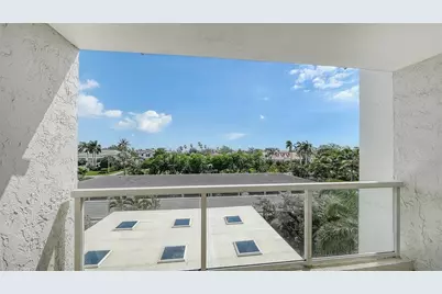 1000 Longboat Club Road #403, Longboat Key, FL 34228 - Photo 32