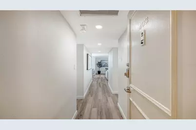 1000 Longboat Club Road #403, Longboat Key, FL 34228 - Photo 6