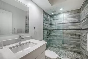1000 Longboat Club Rd, Longboat Key, FL 34228 - Photo 30