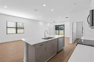 14413 Stellar Pl, Lakewood Ranch, FL 34202 - Photo 8