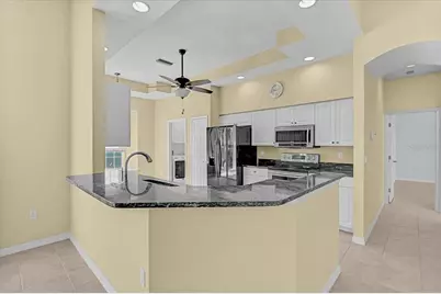 4031 Caddie Drive E, Bradenton, FL 34203 - Photo 4