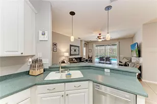 835 Cedarcrest Ct, Sarasota, FL 34232 - Photo 20