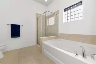 1484 Dorgali Dr, Sarasota, FL 34238 - Photo 28