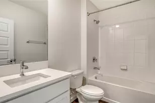 17119 Barnwood Pl, Lakewood Ranch, FL 34211 - Photo 32