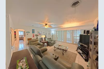 4423 York Drive, Bradenton, FL 34207 - Photo 4