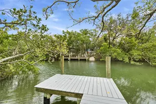 108 Pelican Dr, Anna Maria, FL 34216 - Photo 38