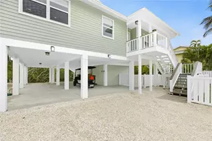 108 Pelican Dr, Anna Maria, FL 34216 - Photo 6