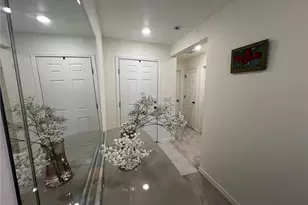 3558 74th Ave Cir E, Sarasota, FL 34243 - Photo 8